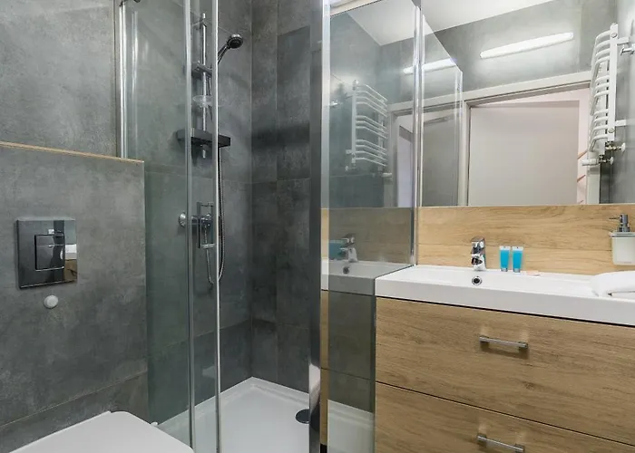 Gasiorowskich Cosy By Bookinghost